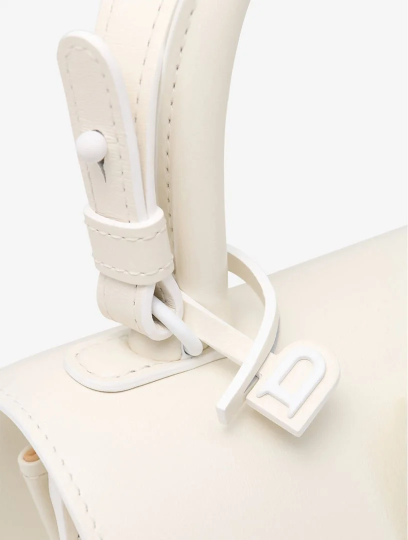 e3355d9a33714397886733815533c49b