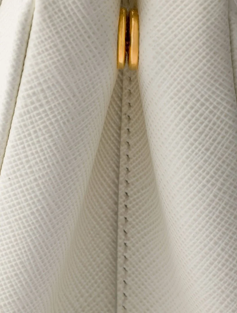 01f2f4b957584b6aa0e3c73fa94a212a