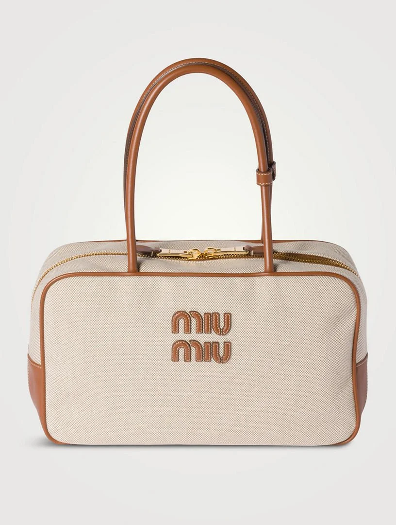 01_c4c01e277aed48cdad9536cbc9544162