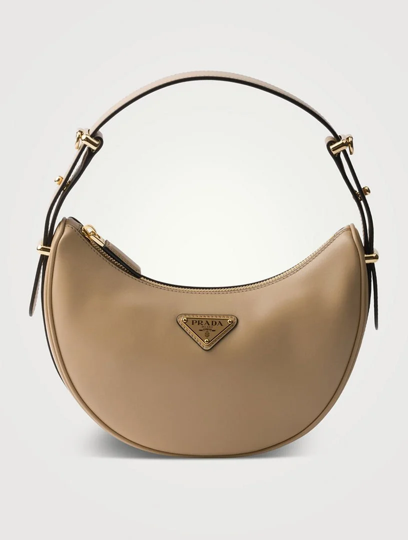 01_98b59d87dba34563922df04ba97451de