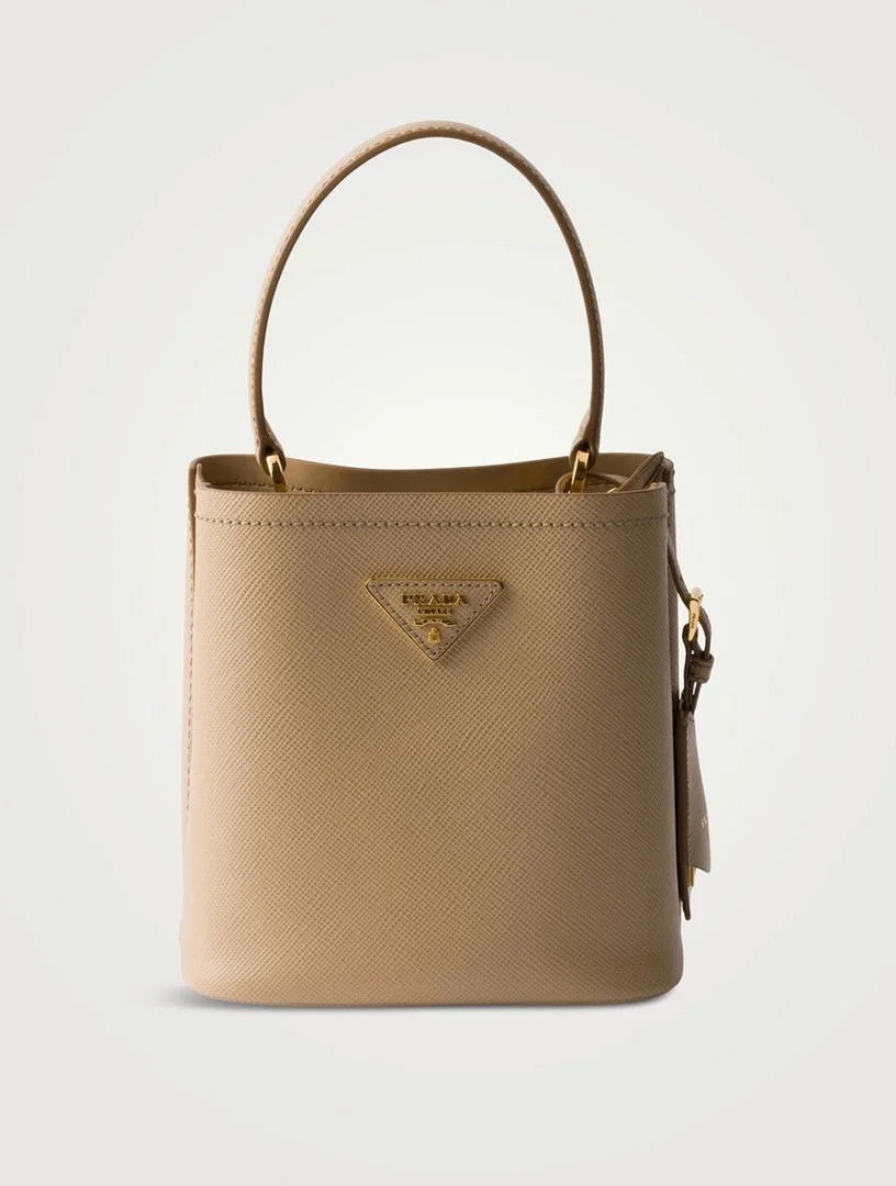 01_617086cc85e34e7e86798acfe793c3c7