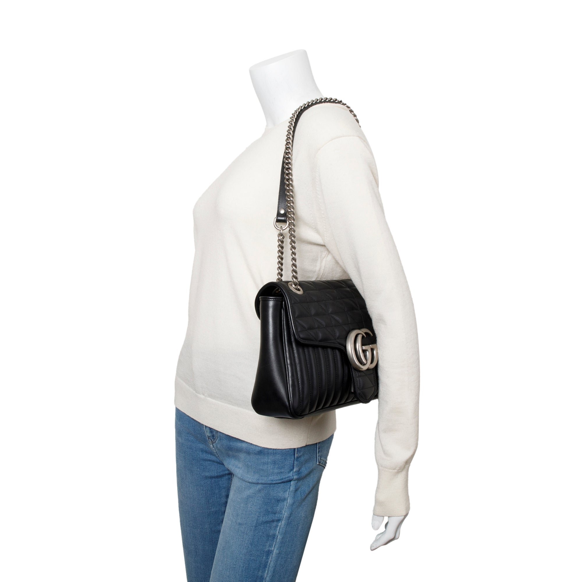 Gucci-Black-GG-Marmont-Matelasse-Medium-Shoulder-Bag-2_d7069b36.jpg