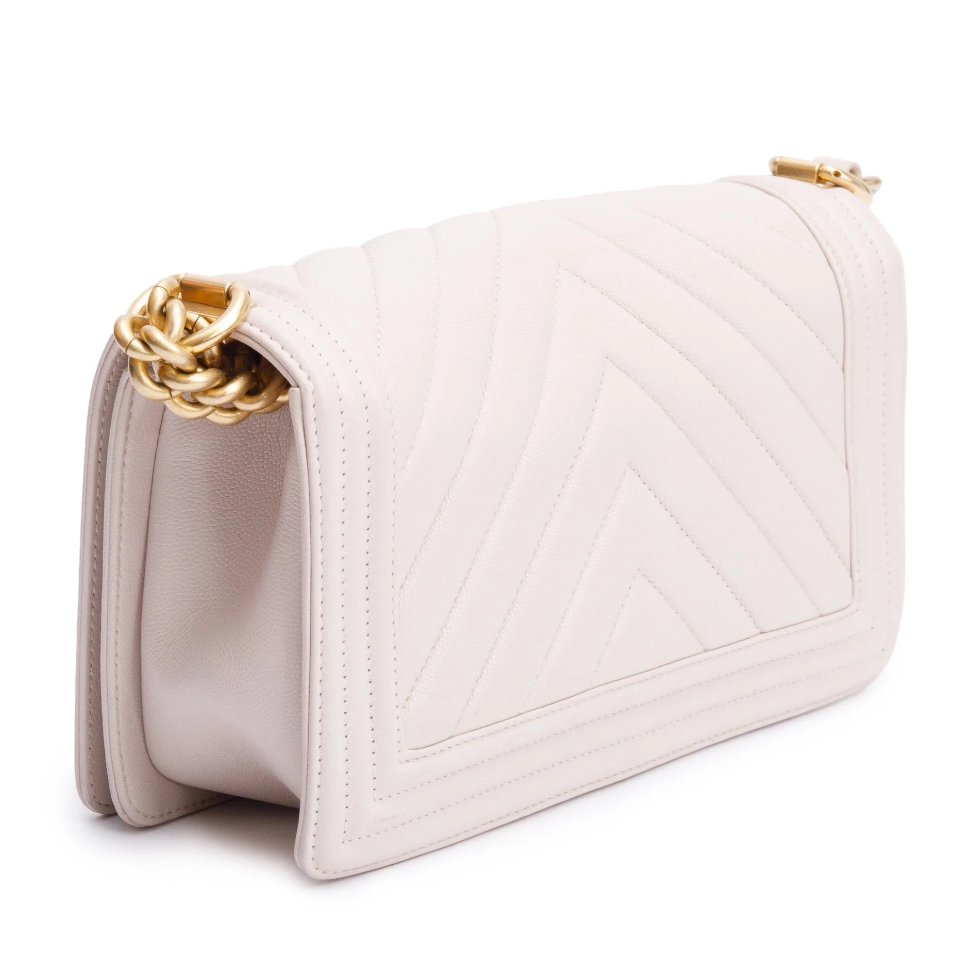 Chanel-Pink-Chevron-Quilted-Caviar-Leather-Medium-Boy-Bag-6.jpg
