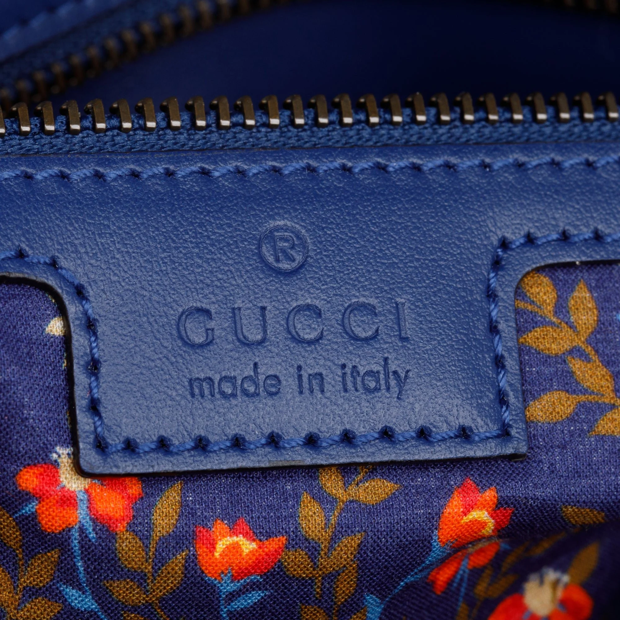 Gucci-Blue-Multicolor-Floral-Print-Matelasse-Cotton-GG-Marmont-Matelasse-Small-Shoulder-Bag-10.jpg