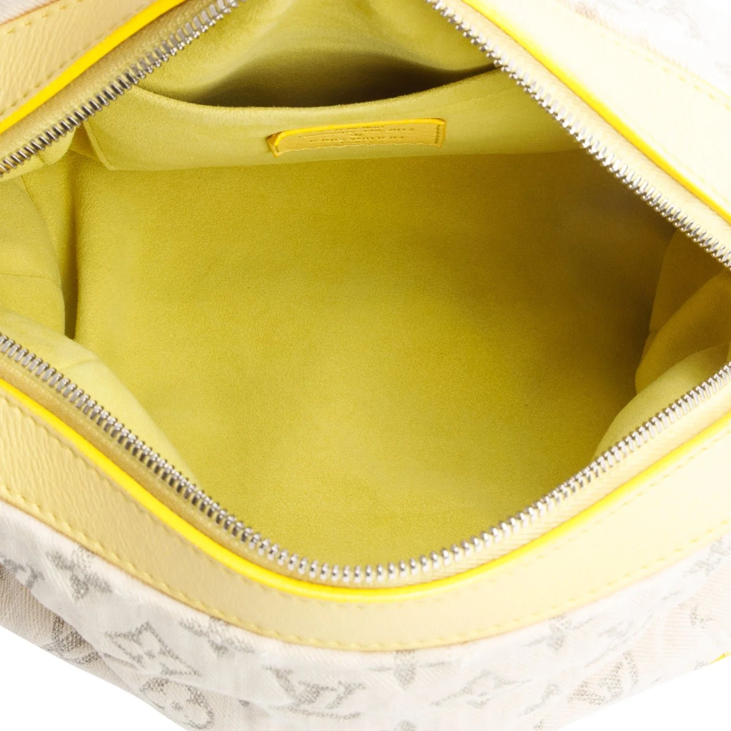 Louis-Vuitton-Limited-Edition-Neutral-Monogram-Denim-Yellow-Leather-Trim-Speedy-Round-8.jpg