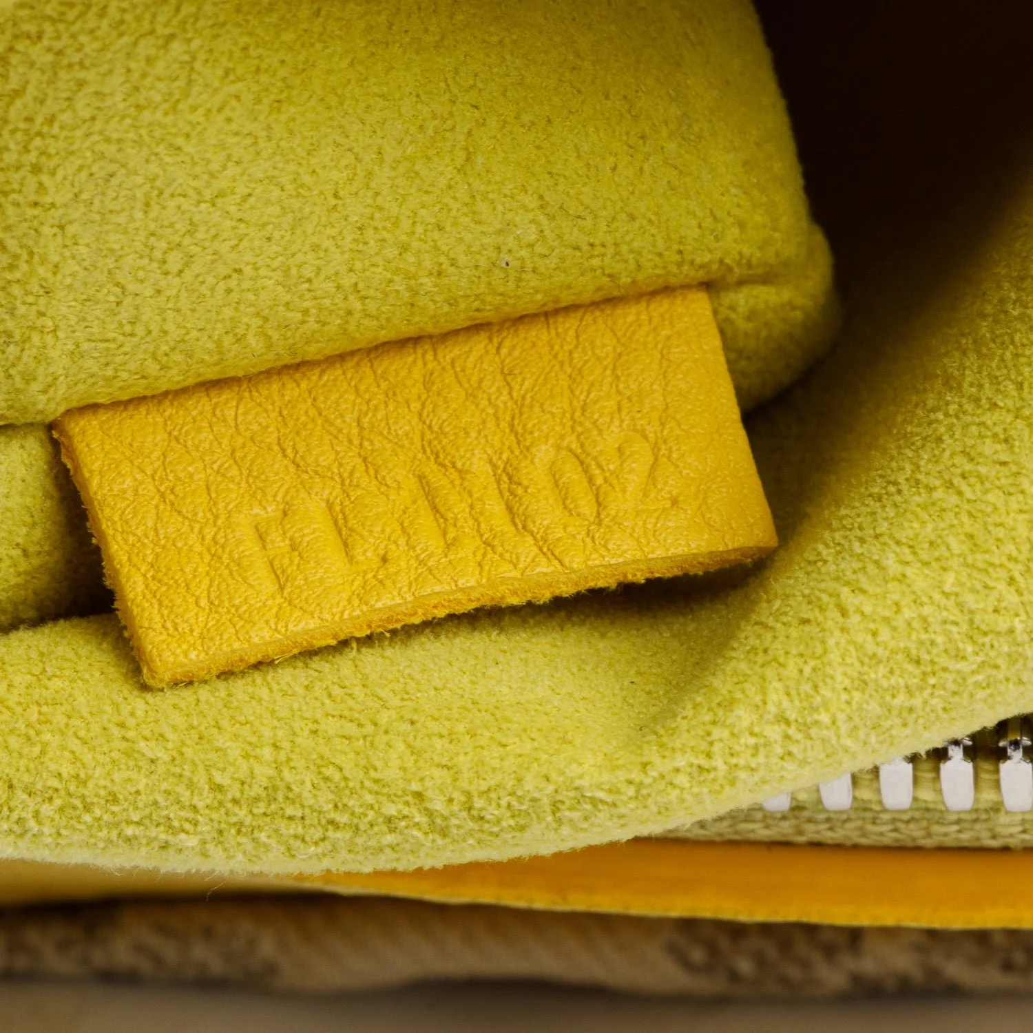 Louis-Vuitton-Limited-Edition-Neutral-Monogram-Denim-Yellow-Leather-Trim-Speedy-Round-10.jpg