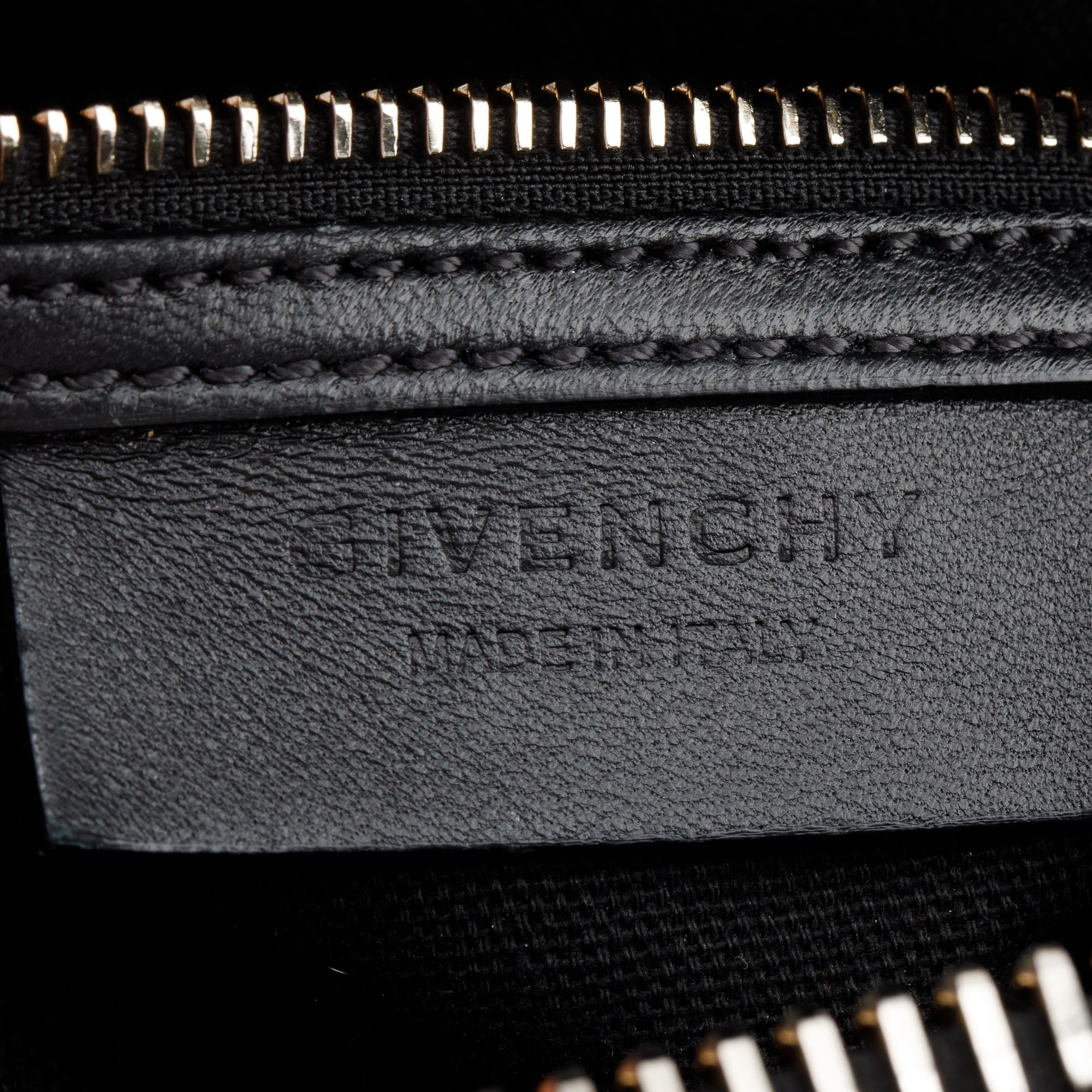 Givenchy-Black-Croc-Embossed-Leather-Small-Antigona-Bag-9.jpg