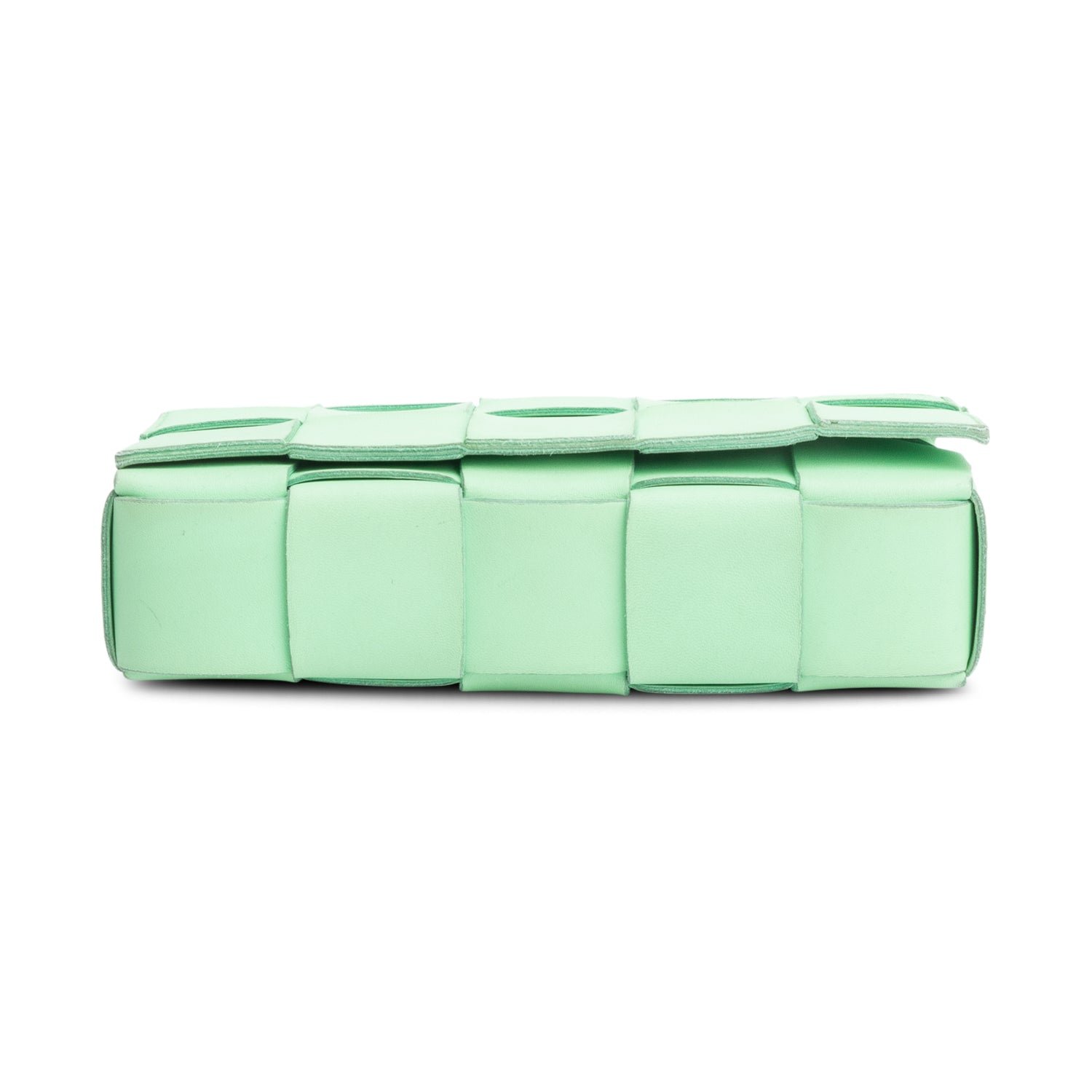 Bottega-Veneta-Green-Leather-Intrecciato-Classic-Cassette-Bag-7.jpg