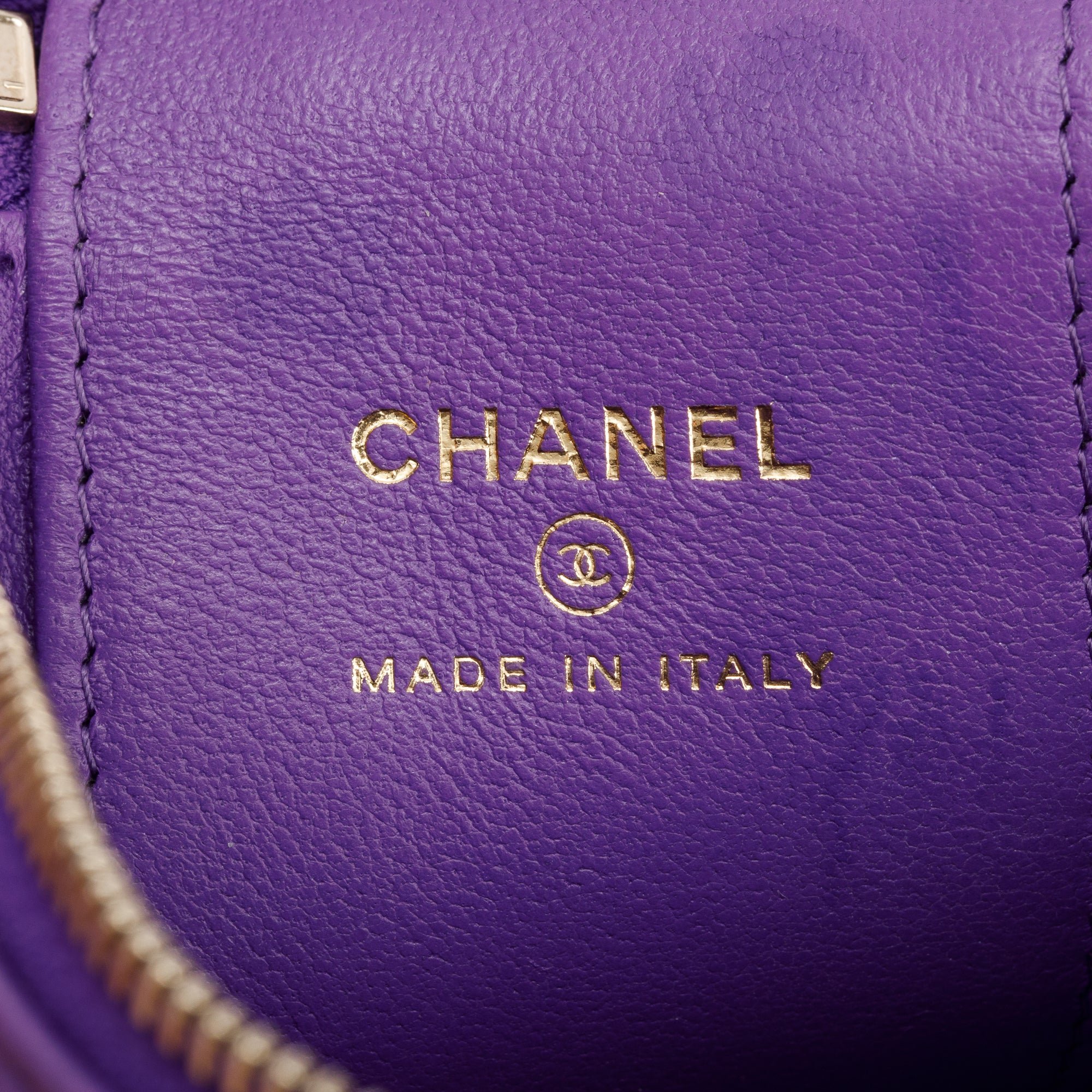 Chanel-Purple-Lambskin-Leather-Mini-Top-Handle-Vanity-Case-w-Chain-4.jpg
