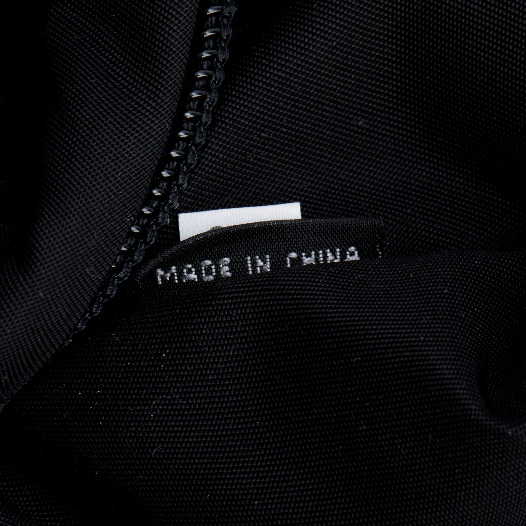 Prada-Black-Nappa-Tessuto-Nylon-Stripe-Montagne-Belt-Bag-6.jpg