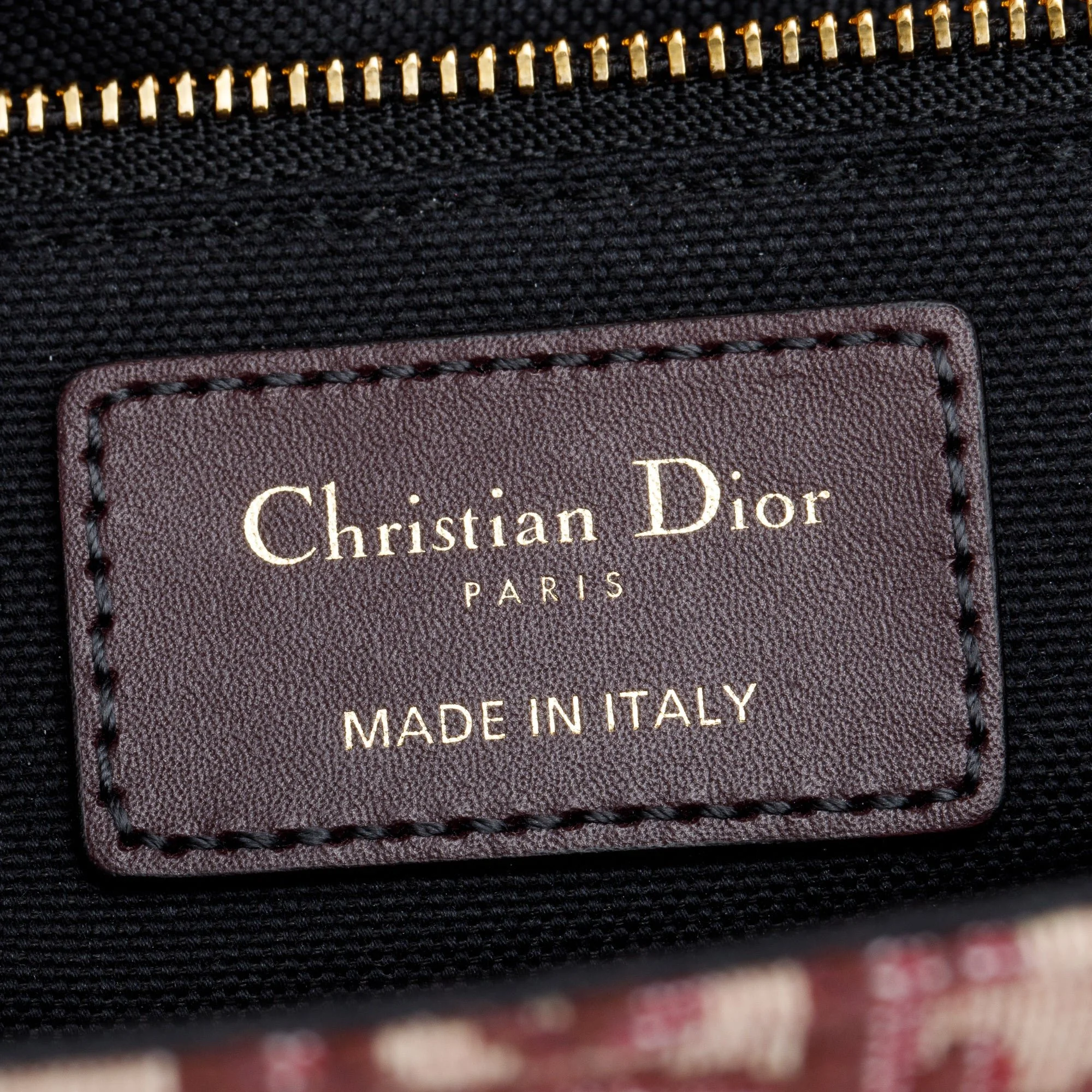 Christian-Dior-Burgundy-Oblique-30-Montaigne-Bag-8.jpg