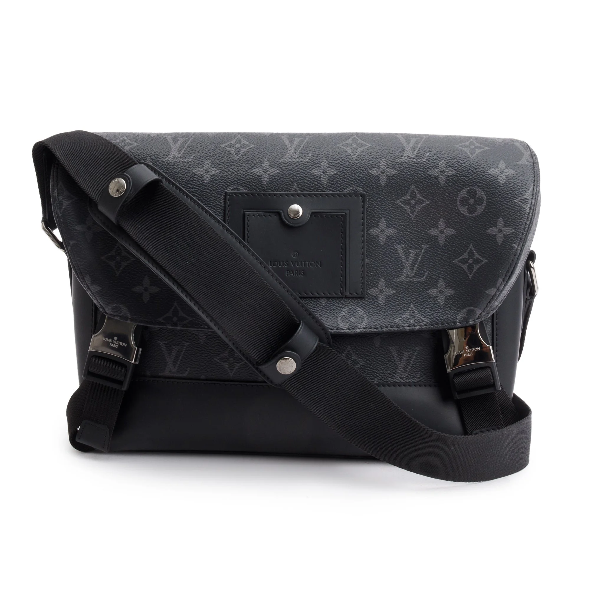 Louis-Vuitton-Monogram-Eclipse-Voyager-PM-Messenger-Bag_1b6254c5.jpg