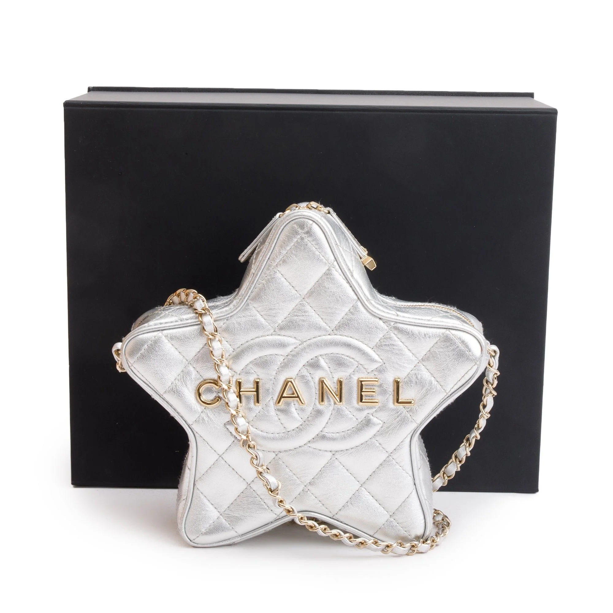 Chanel-2024-Metallic-Silver-Leather-Walk-Of-Fame-Star-Crossbody-Bag-w-Box-2.jpg