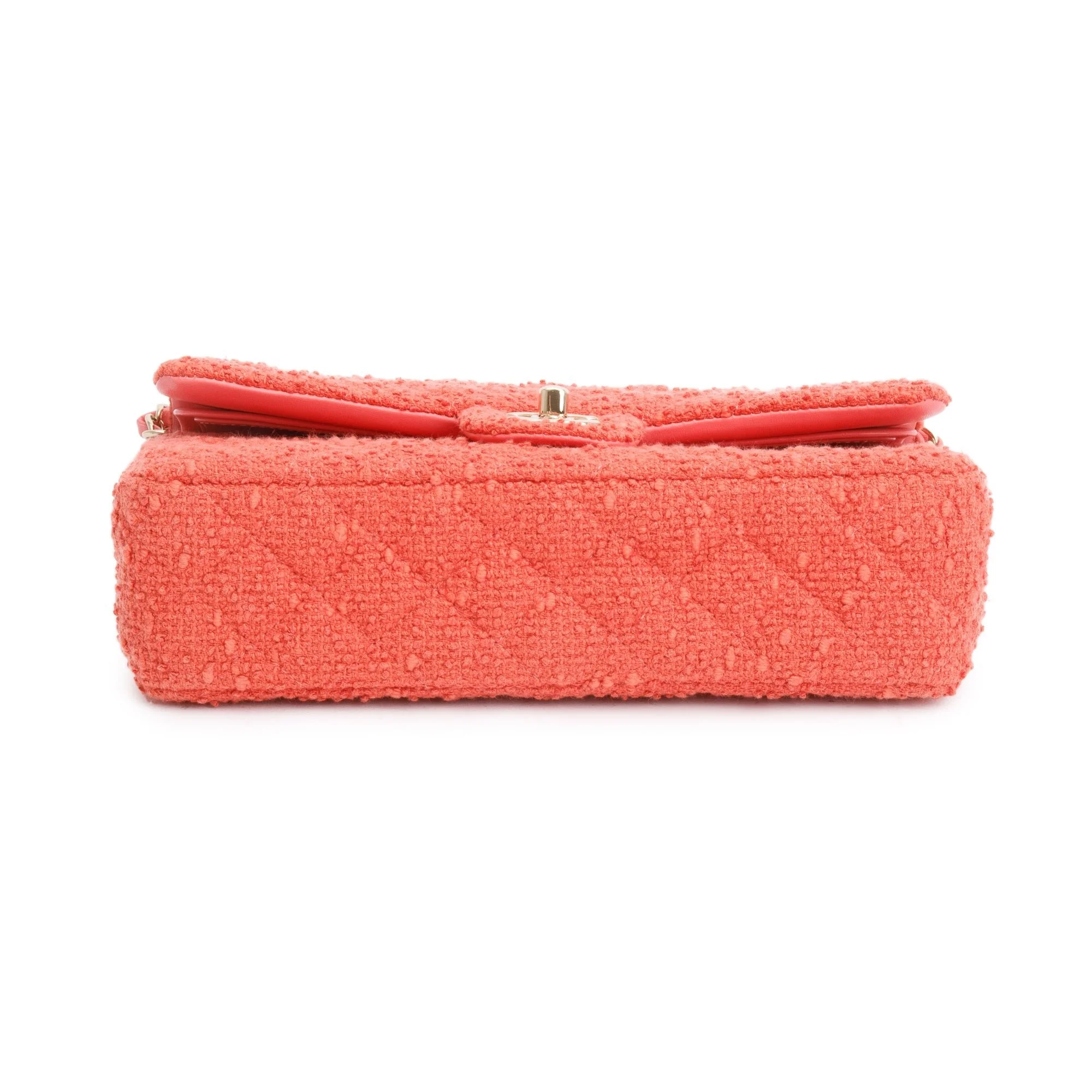 Chanel-Coral-Tweed-Classic-Medium-Double-Flap-Bag-7.jpg