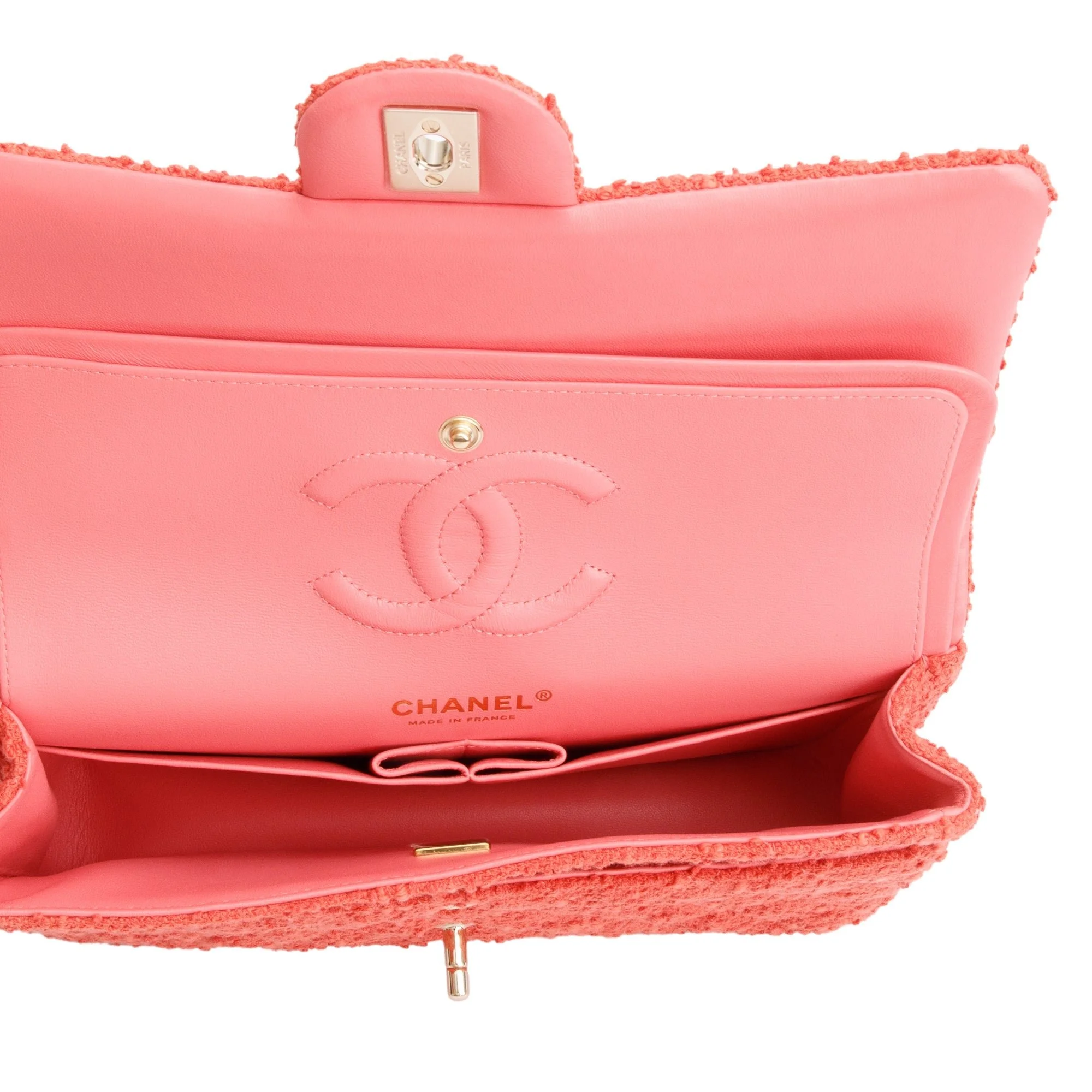 Chanel-Coral-Tweed-Classic-Medium-Double-Flap-Bag-8.jpg