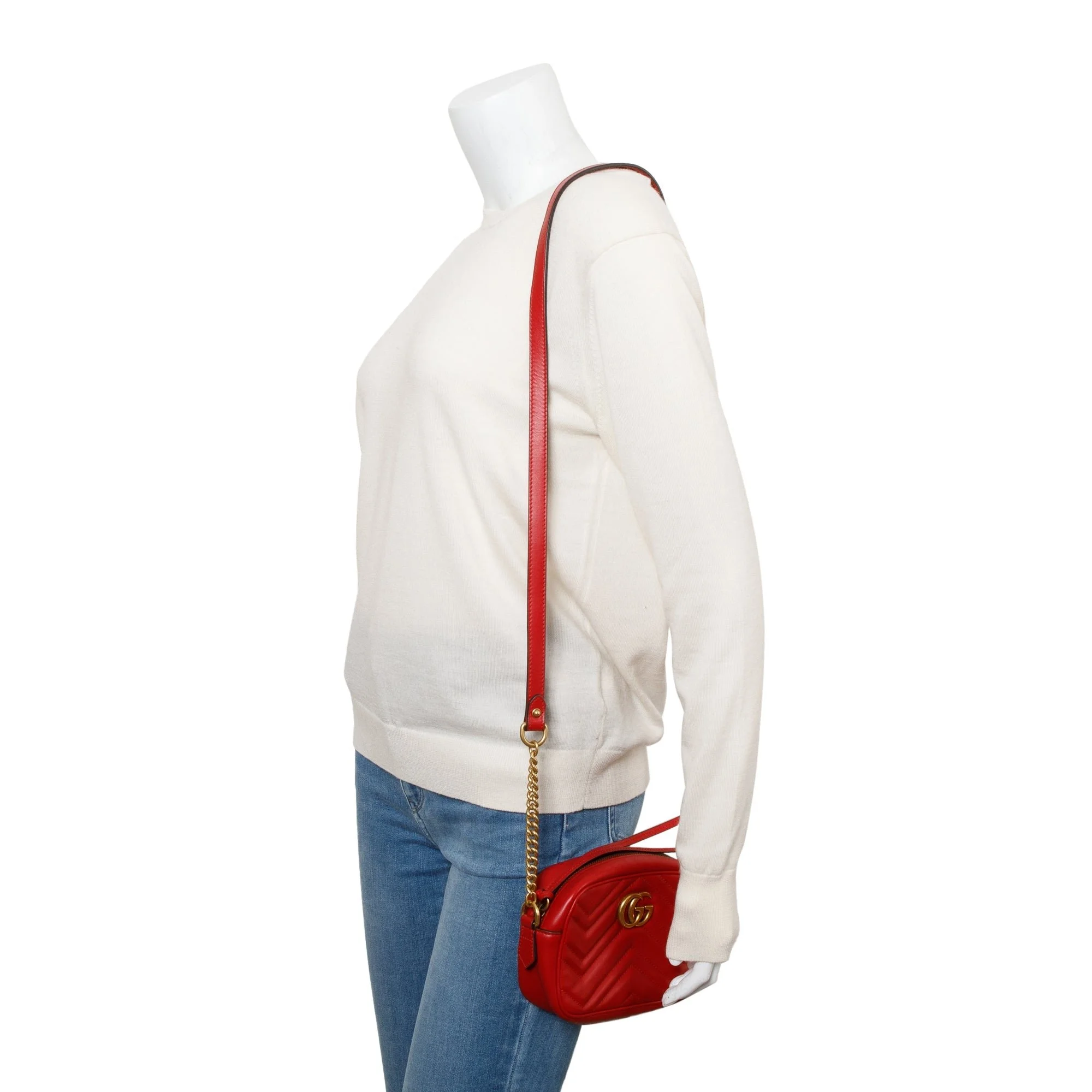 Gucci-Red-GG-Marmont-Matelasse-Mini-Shoulder-Bag-2.jpg