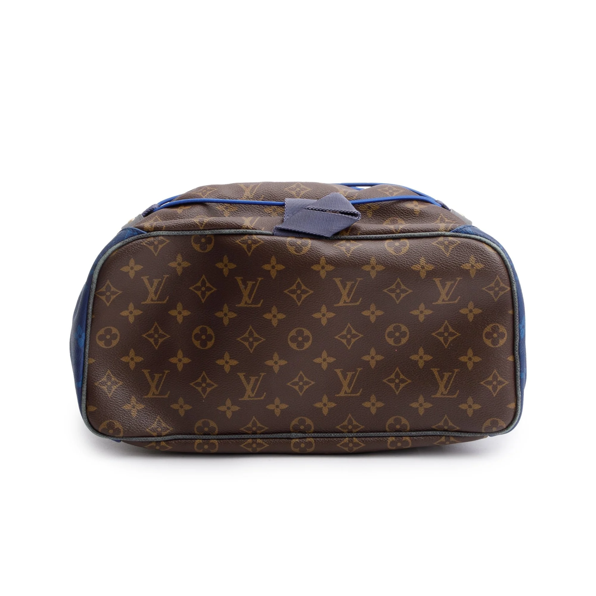 Louis-Vuitton-Monogram-Outdoor-Backpack-6.jpg