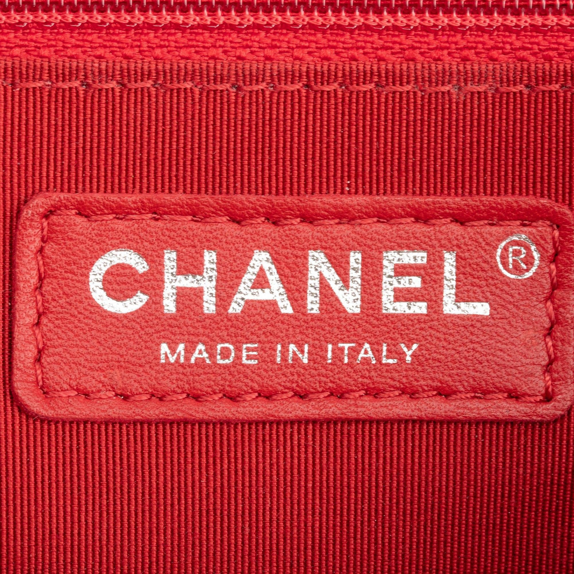 Chanel-2020-Red-Quilted-Calfskin-Leather-Large-Running-Chain-Flap-Bag-w-Authenticity-Card-8.jpg
