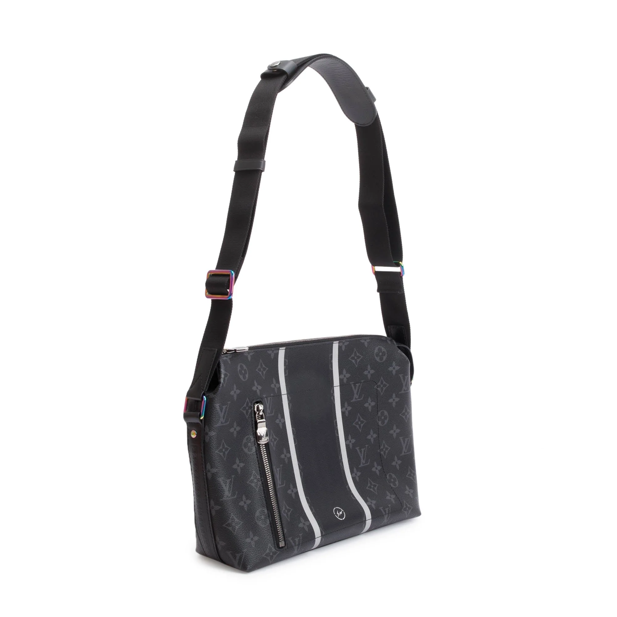 Louis-Vuitton-x-Fragment-Monogram-Eclipse-Apollo-Messenger-Bag-w-Box-5.jpg