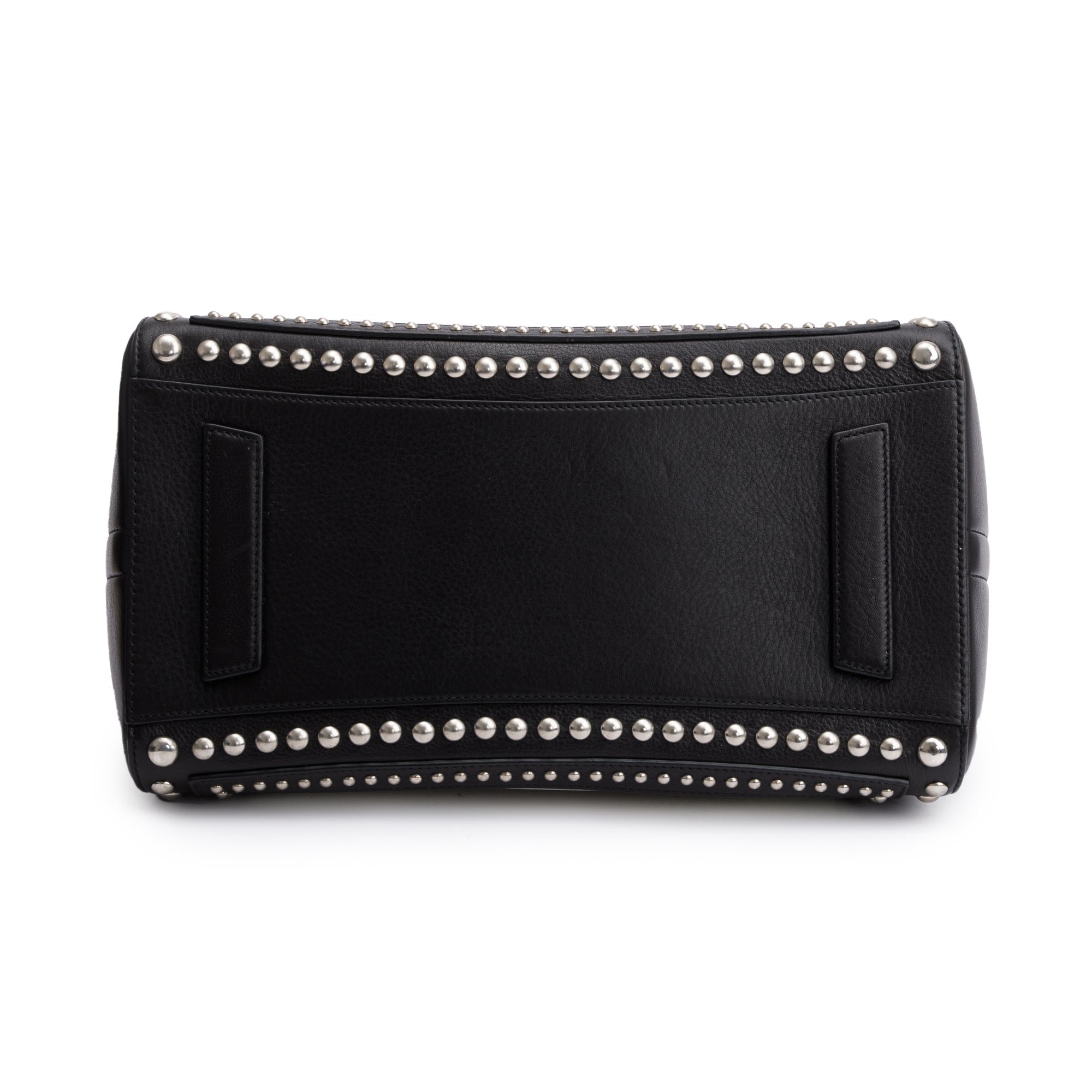 Givenchy-BlackWhite-Calfskin-Leather-Studded-Medium-Antigona-Bag-5.jpg