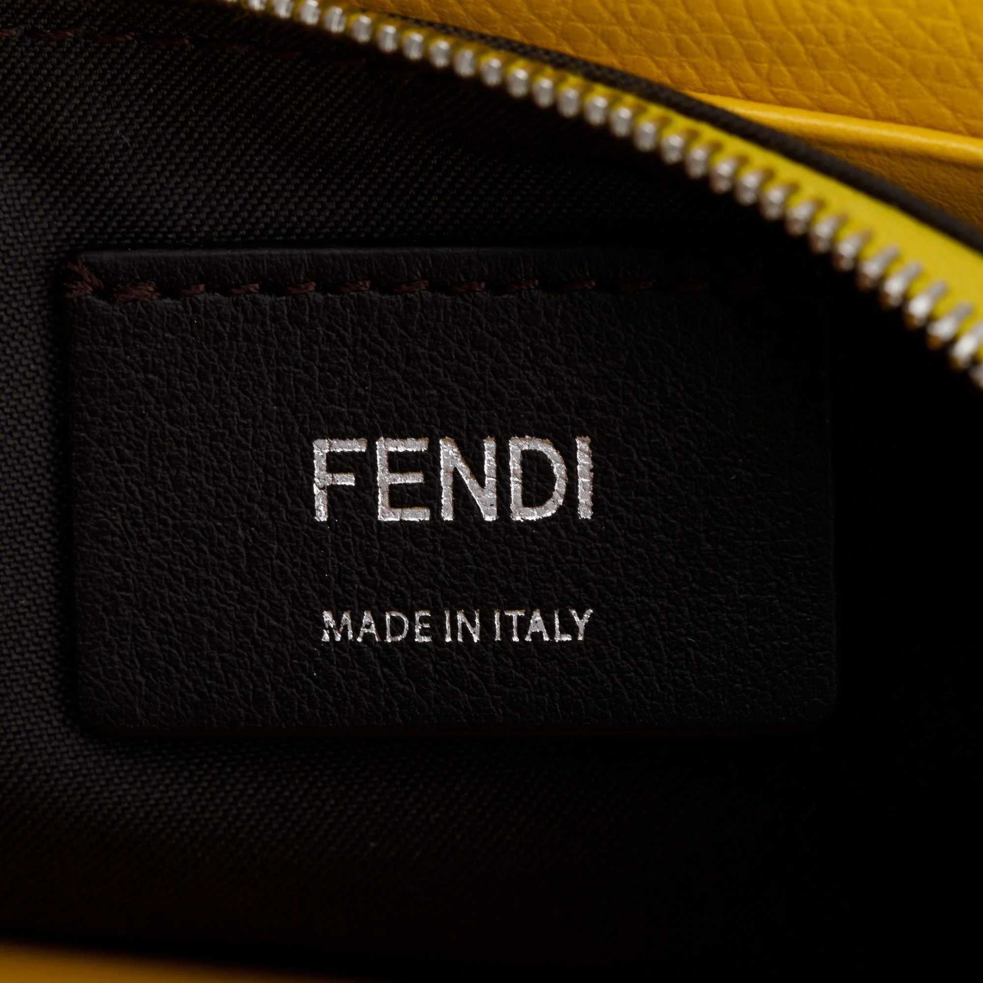 Fendi-Vitello-Cruise-F-is-Fendi-FF-1974-Medium-Enveope-Wallet-on-Chain-7.jpg