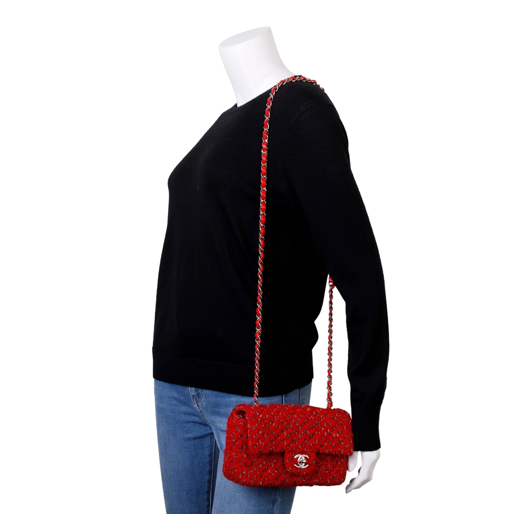 Chanel-2022-Red-Tweed-Classic-Mini-Rectangular-Flap-Bag-2_9d10a9c2.jpg