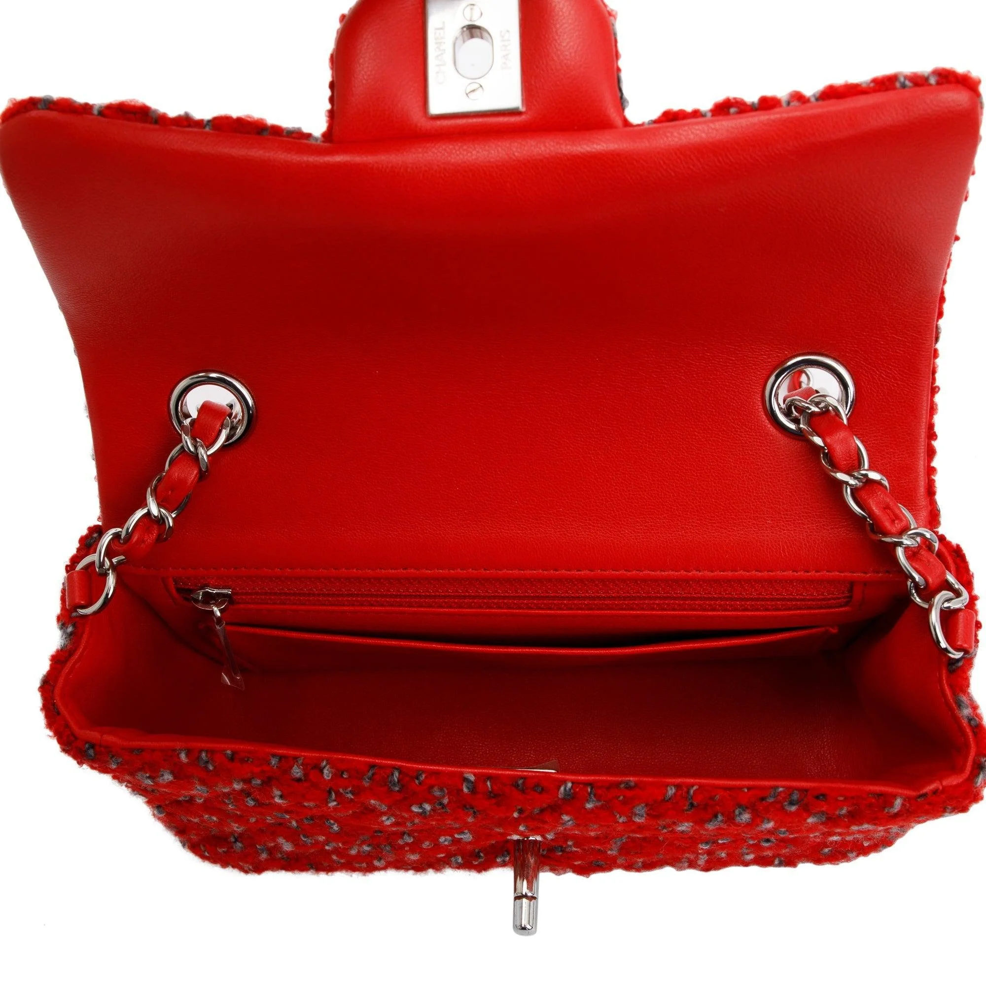 Chanel-2022-Red-Tweed-Classic-Mini-Rectangular-Flap-Bag-7_bc5156fa.jpg