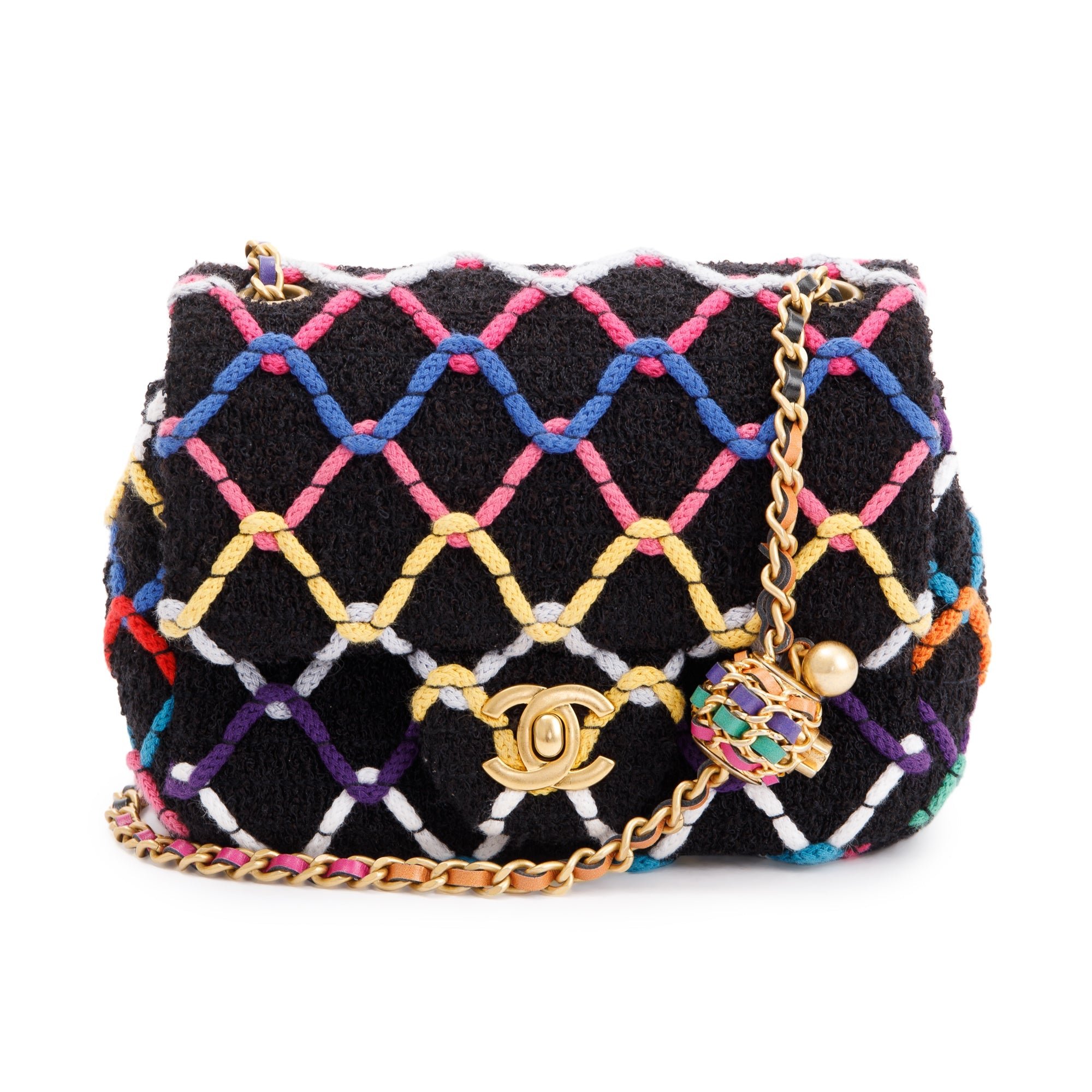 Chanel-2022-Diamond-Threaded-Tweed-CC-Pearl-Crush-Square-Mini-Flap-Bag.jpg