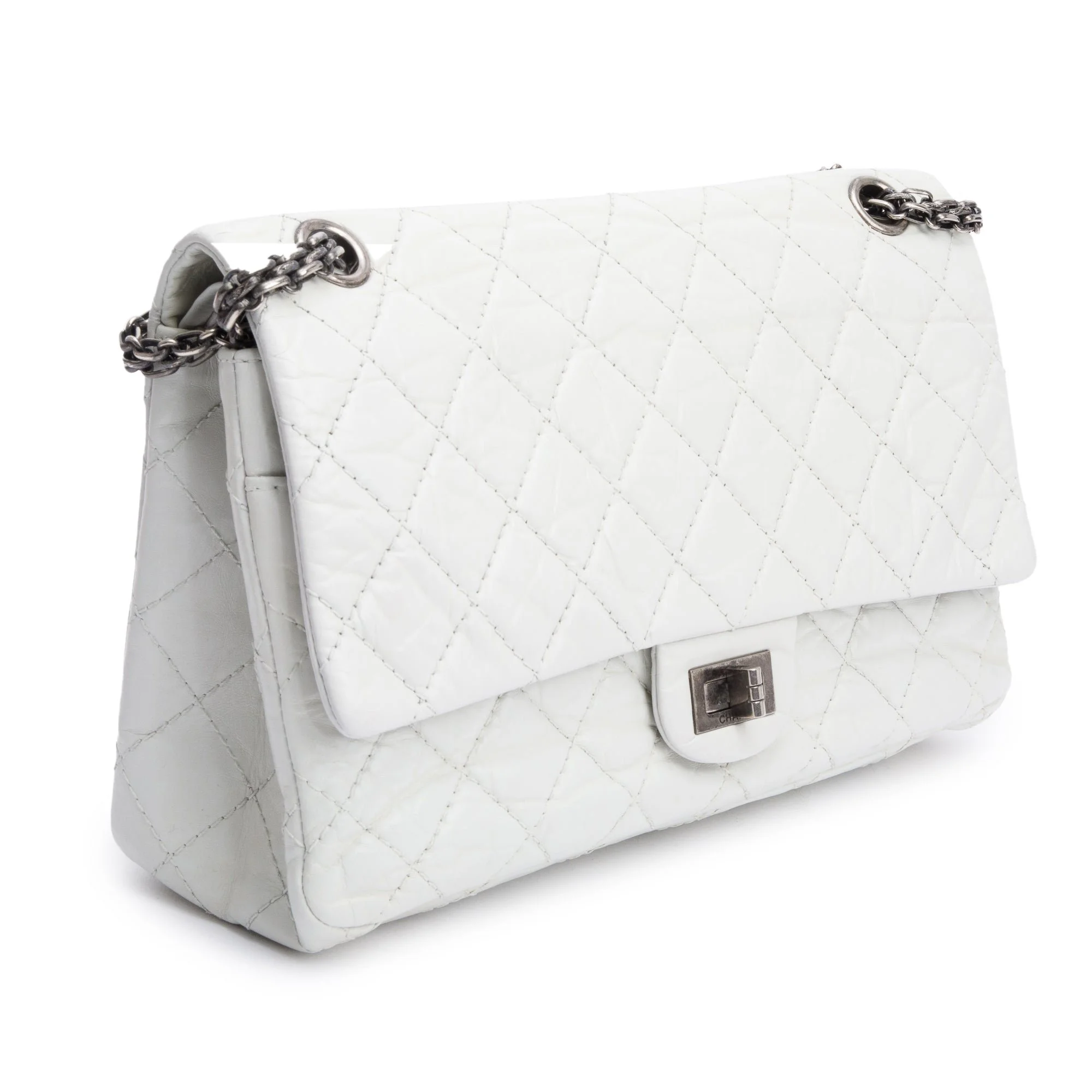 Chanel-Ivory-Aged-Calfskin-Leather-2_55-Reissue-226-Double-Flap-Bag-4.jpg