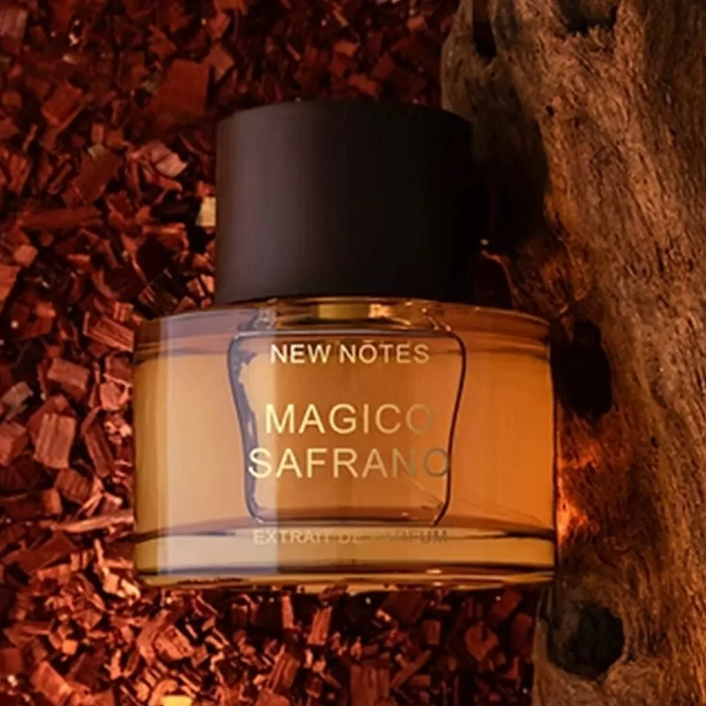 New-Notes--Magico-Safrano--HF-NNOTM06010--60-ml--Image-3_1024x.webp