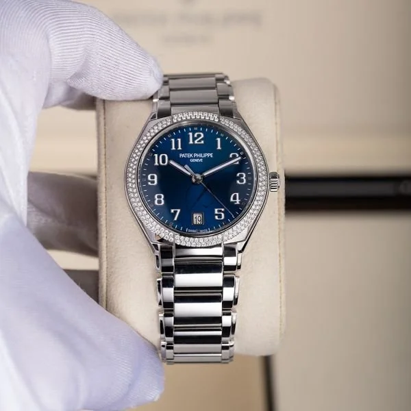 patek_philippe_twenty_4_7300-1200a-6_1_1.jpg
