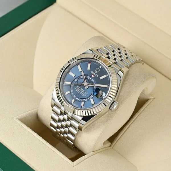 rolex-sky-dweller-326934-021-9.jpg