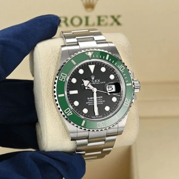 rolex-submariner-126610lv-007_8.jpg