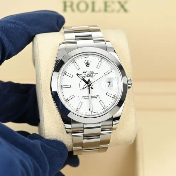 rolex-datejust-41-126300-031-8.jpg