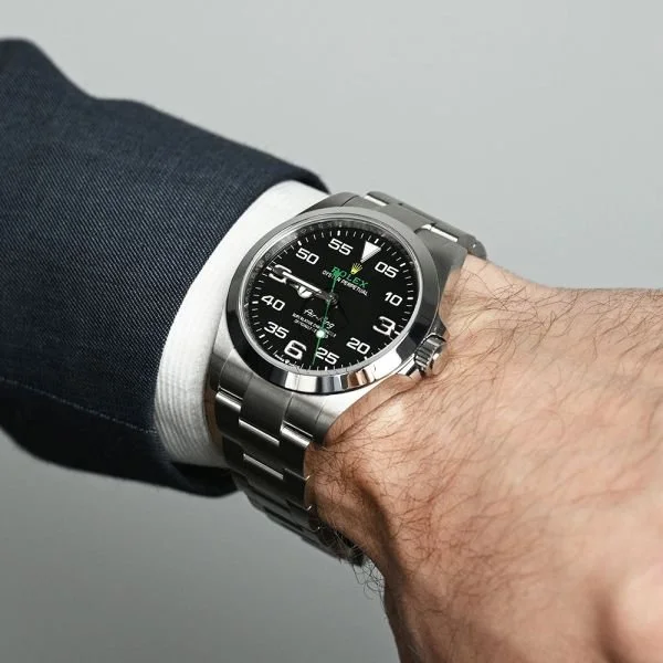 rolex-airking-126900-004-5.jpg