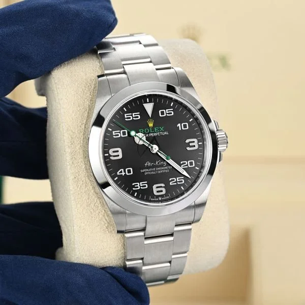 rolex-airking-126900-004-8.jpg