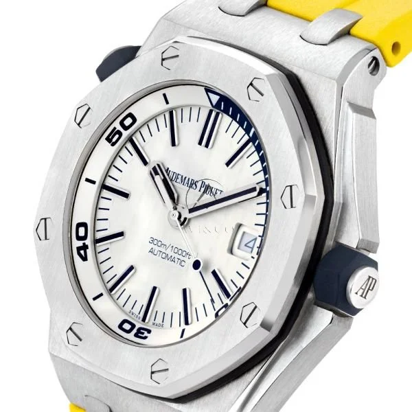 audemars-piguet-royal-oak-offshore-15710st-002-3.jpg