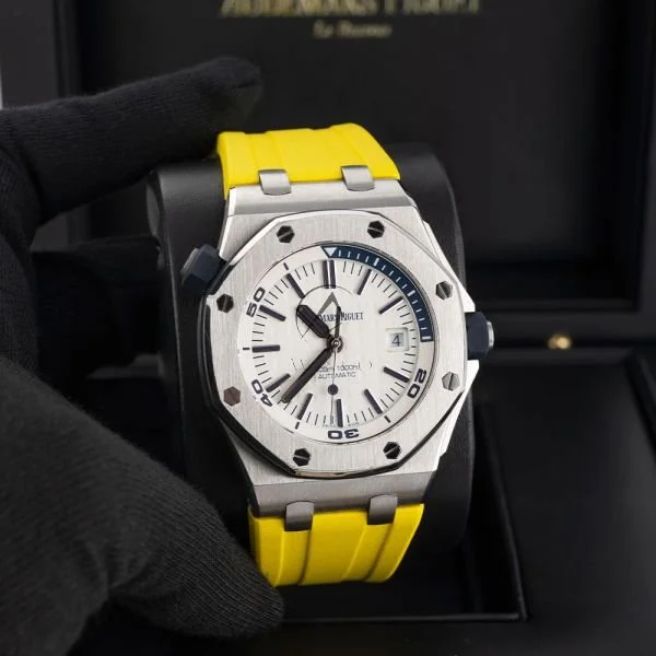 audemars-piguet-royal-oak-offshore-15710st-002-7.jpg