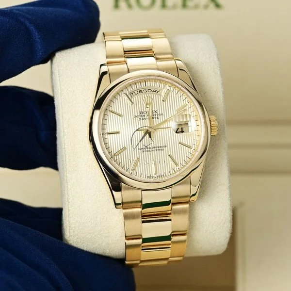 rolex-day-date-36-118208-001-8.jpg