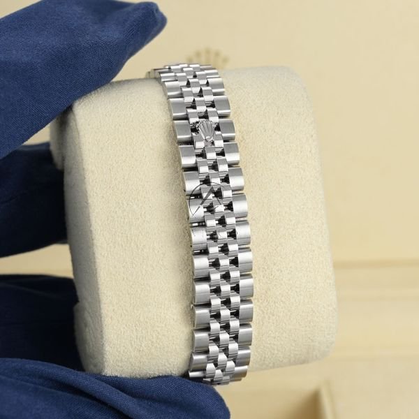 rolex-datejust-28-279174-009-9.jpg