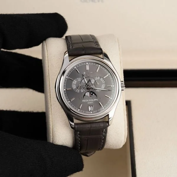 patek-phillipe-annual-calendar-5146g-001-7_1.jpg