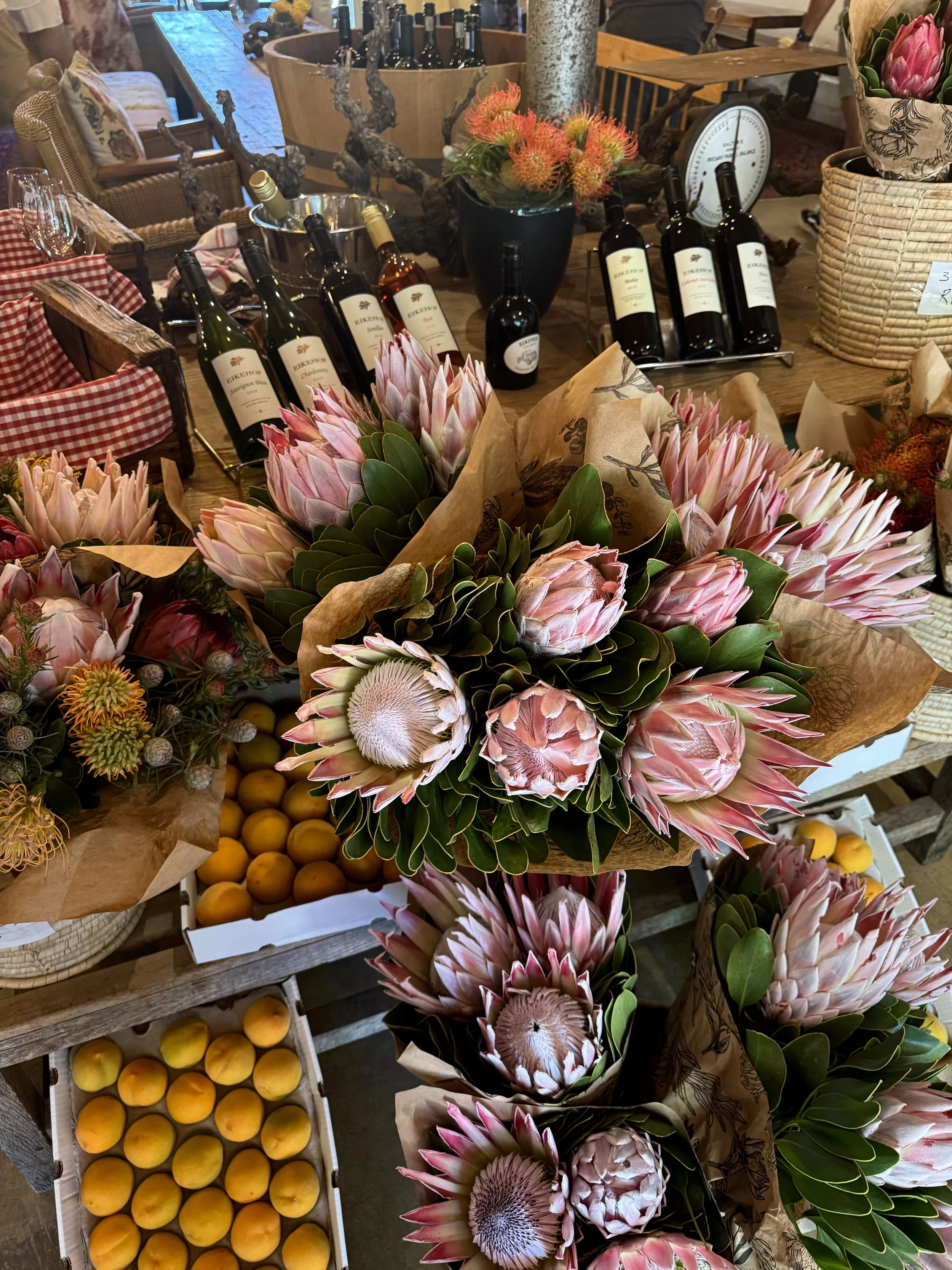 Peaches_and_Proteas.jpg