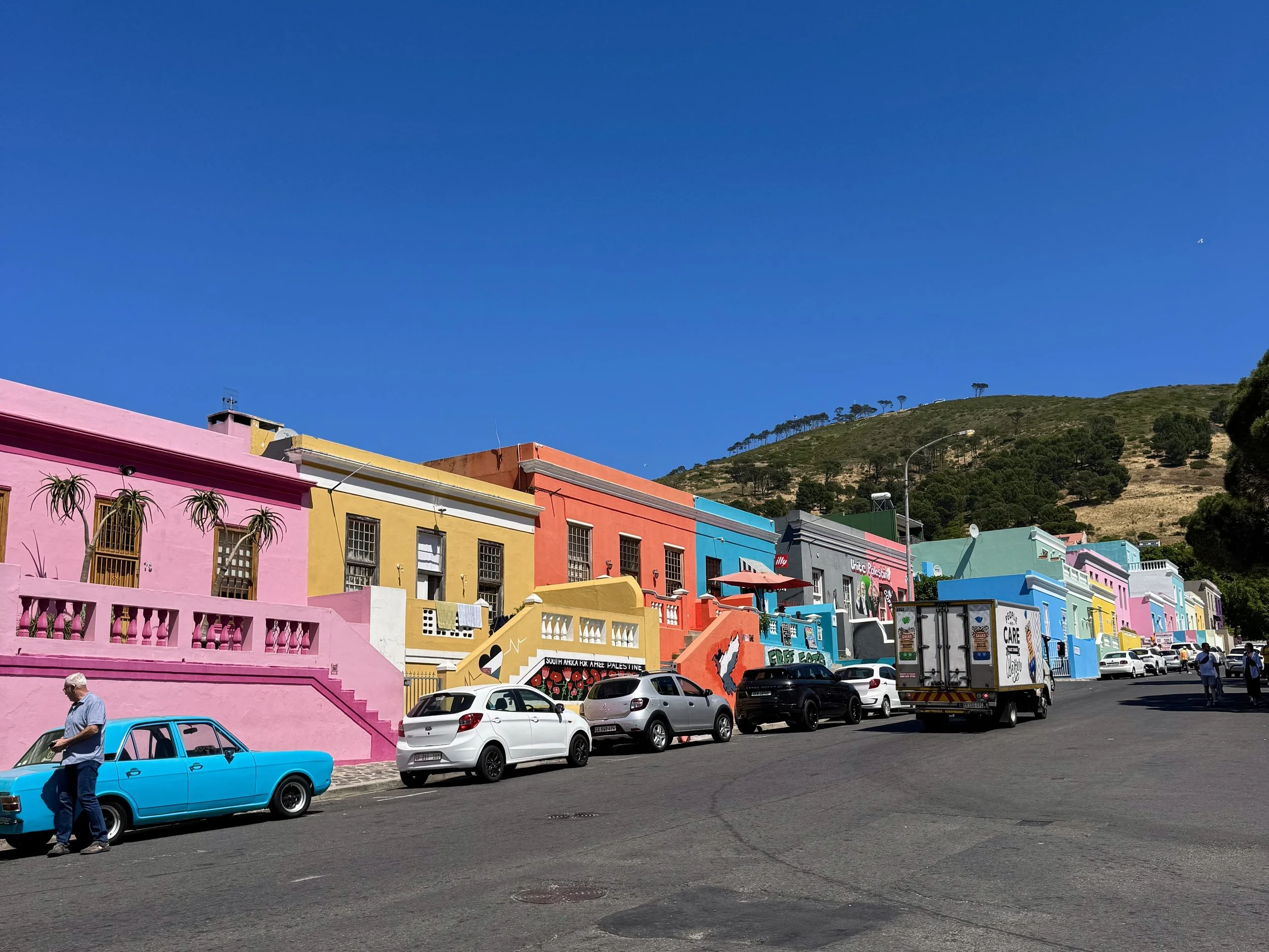 Bo-Kaap_CapeTown_PaintedHouses.jpg