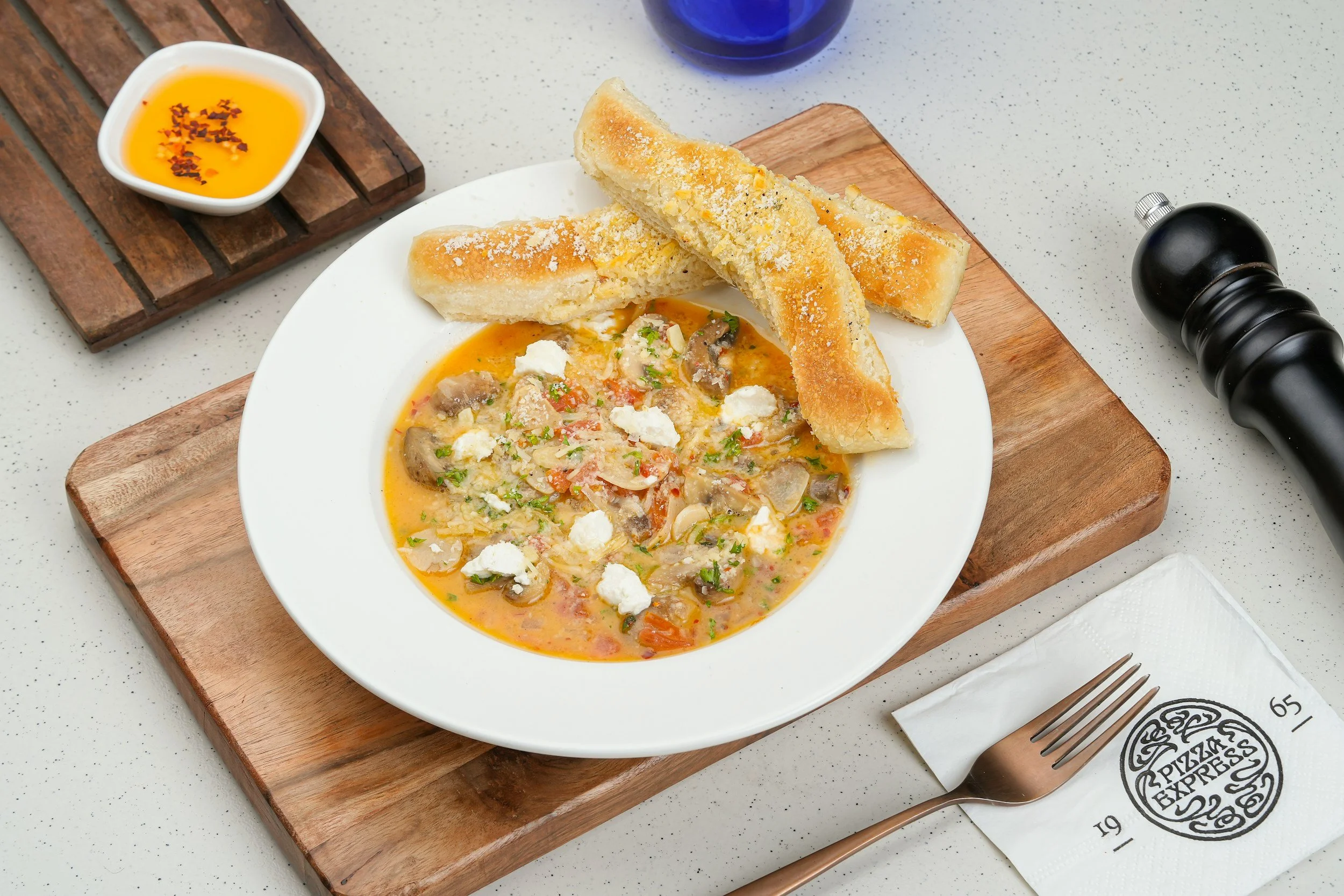 Käse-Lauch-Mett-Suppe