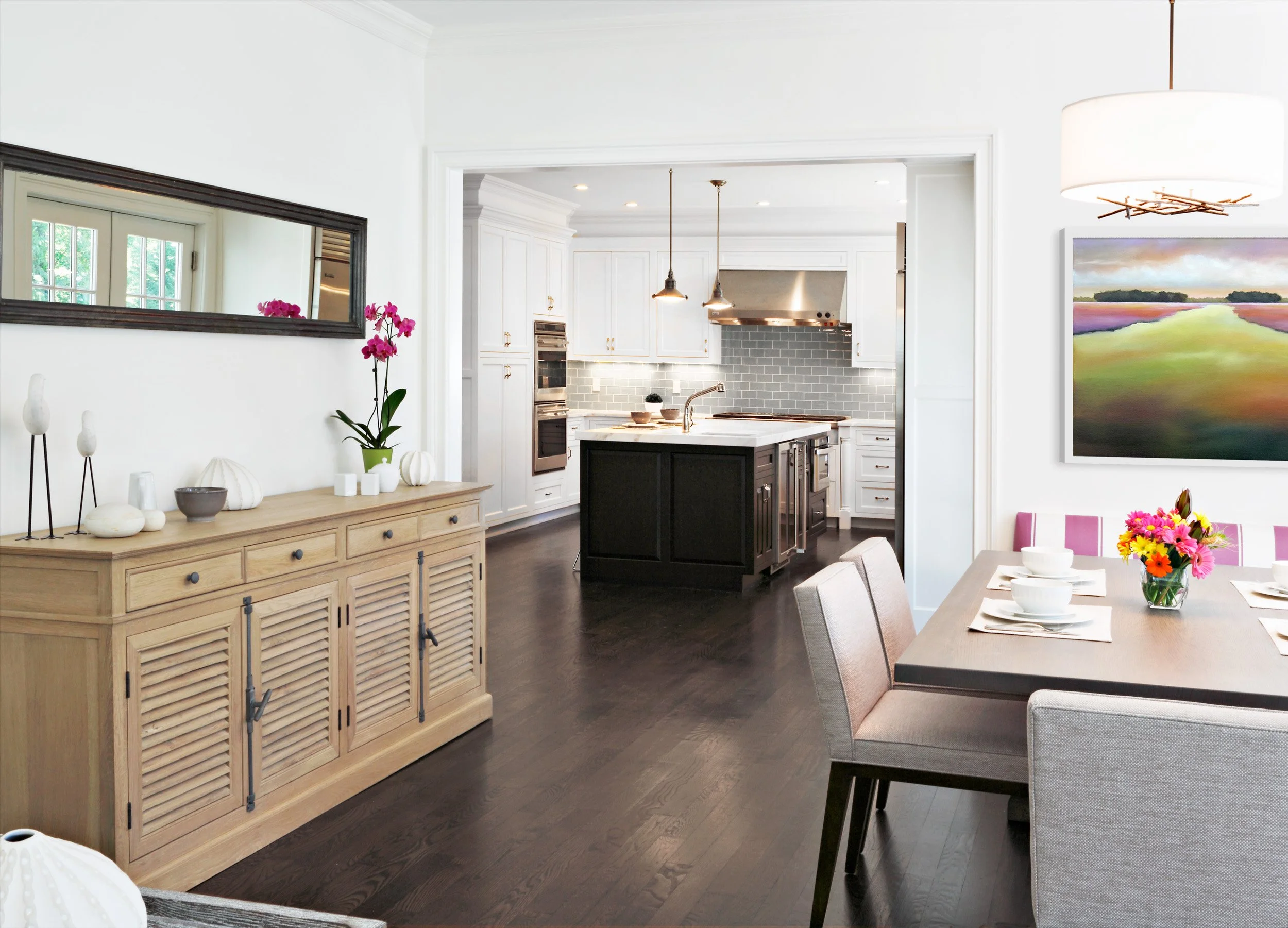 Bright breakfast area in Parkfield House in Scarsdale NY home with custom seating and natural light by Luminosus Designs.