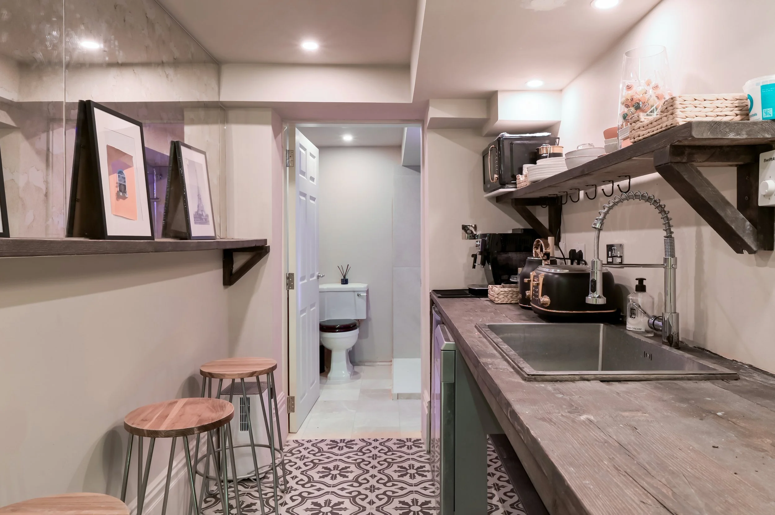 PETERBOROUGH HOUSE-11.jpg