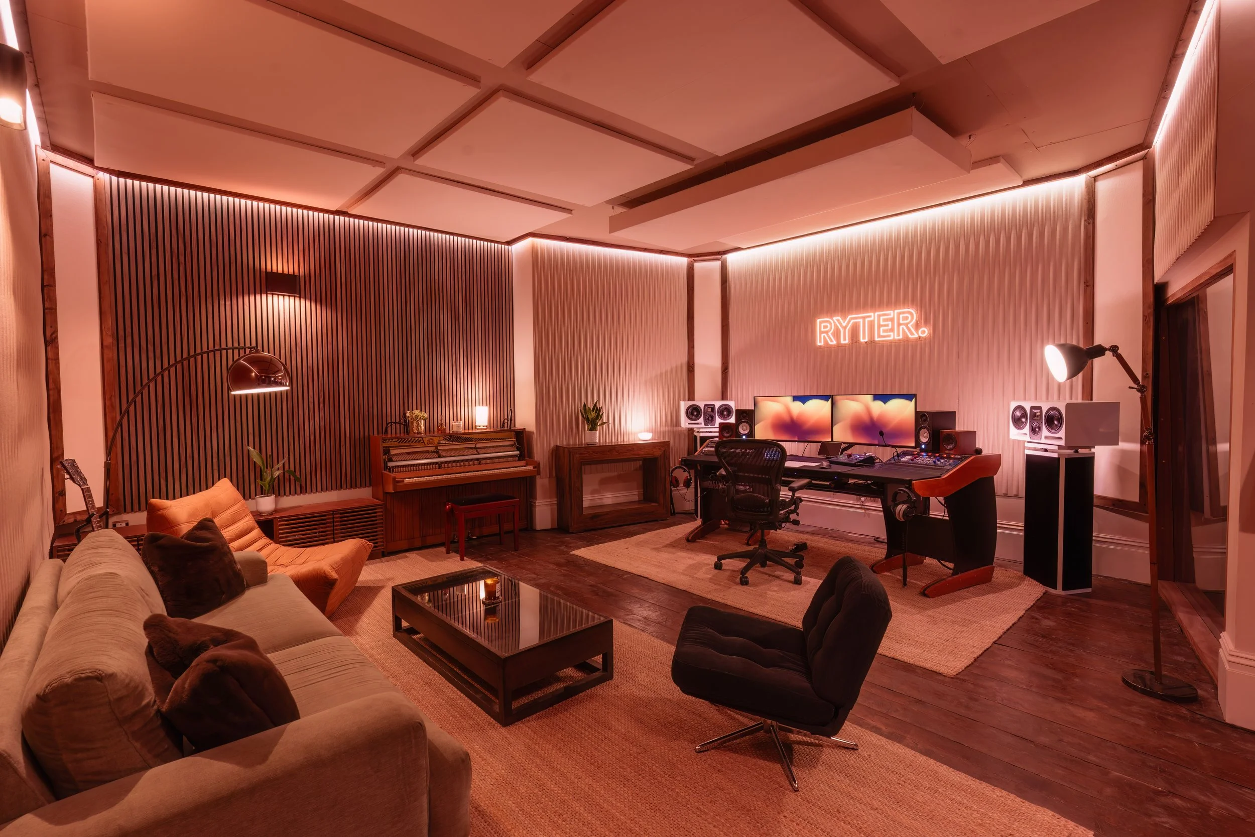 Pro-Capture One 8264-Edit.jpg