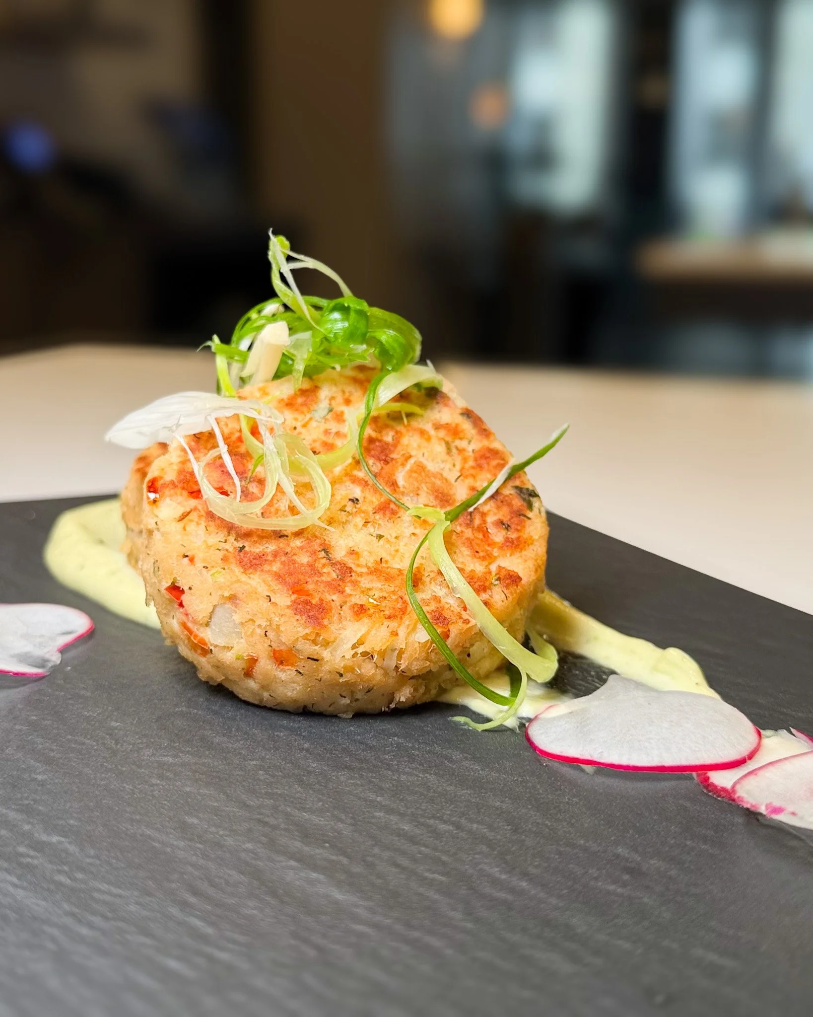 ✨ A good meal starts with the perfect appetizer! ✨

Our delicious starters are made from scratch, designed to be shared, paired, and savoured with friends. 🍽️💚 

Check them out on our lunch and dinner menu! 

#MadeFromScratch #Appetizers #Frederict