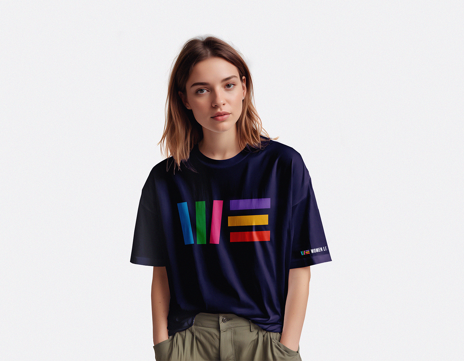 Free-Woman-Wearing-Oversized-T-Shirt-Mockup_1500.png
