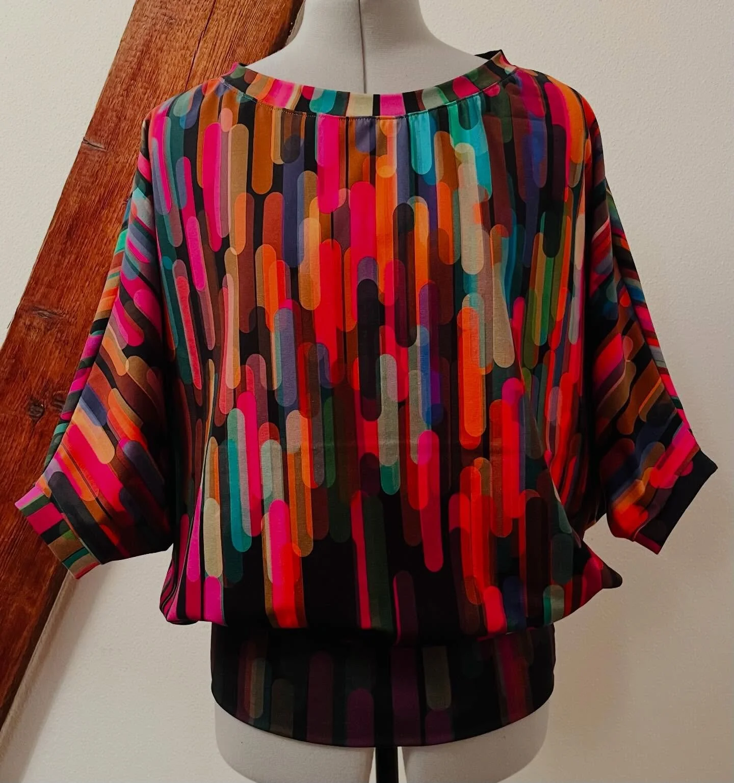 #Pullover Sirolo mit der kurzen &Auml;rmelvariante #schnittmuster @dreiems #stoffpanel von @stoffmarktheilbronn_js